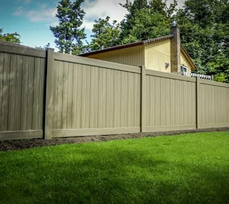 Vinyl Fencing